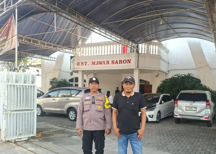Pastikan Ibadah Kondusif, Polsek Mulyorejo Amankan 21 Gereja dan Area Pakuwon Mall