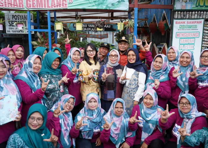 Kawasan P2L Tertek Pare Dikunjungi Menteri PPPA, Datang Didampingi Ketua TP PKK dan Wabup Kediri 