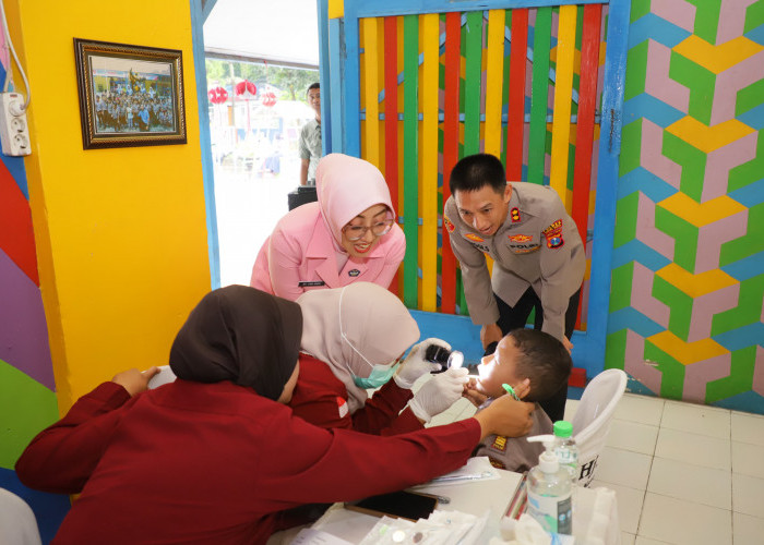 Deteksi Dini Kesehatan, Para Guru dan Murid TK Kemala Bhayangkari 42 Diskrining