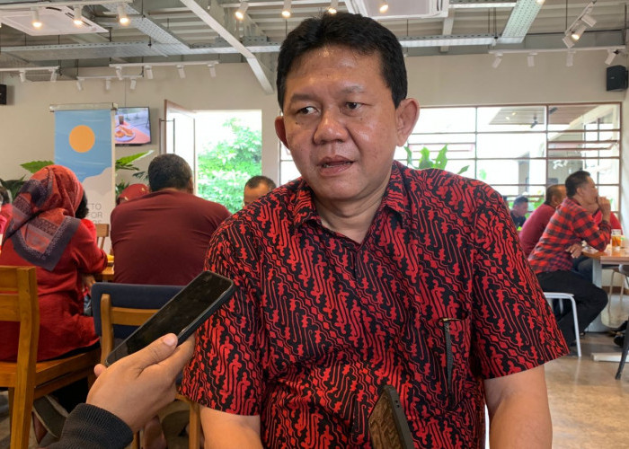 Resmi Berseragam PDI-P, Bambang Kawit Maju Wali Kota Blitar