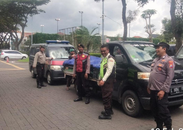 Jaga Kondusifitas Wilayah, Polsek Lakarsantri Gelar Patroli Kota Presisi di Kawasan Citraland
