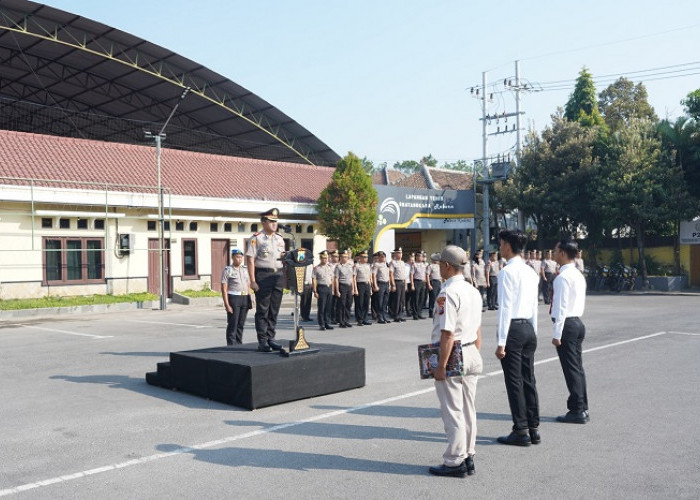 Pimpin Apel Pagi, Kapolres Kediri Tekankan Pengamanan dan Pelayanan Masyarakat