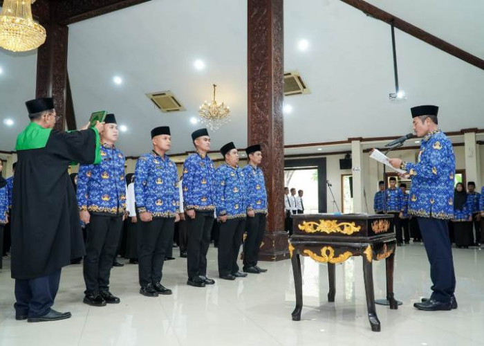 Pelantikan di Penghujung Tahun, Bupati Lamongan: PNS dan PPPK Menuju Reformasi Birokrasi 