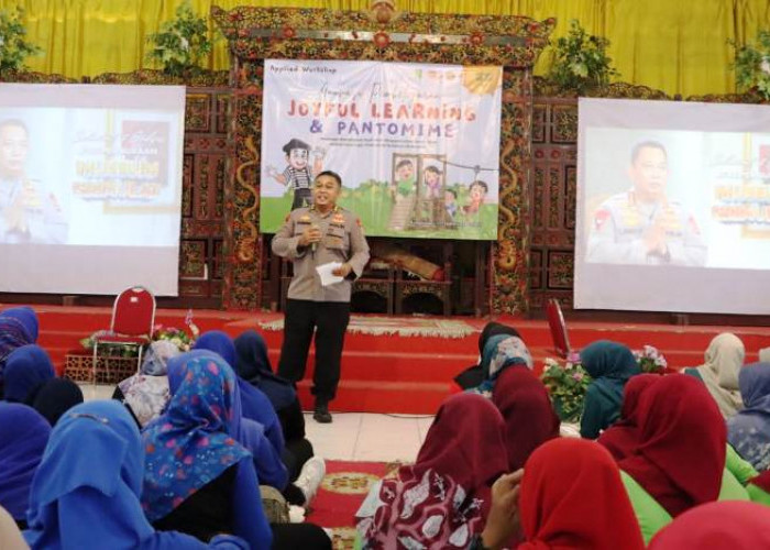 Polres Bangkalan Sosialisasi Pelestarian Seni Lawak di Hadapan Guru TK