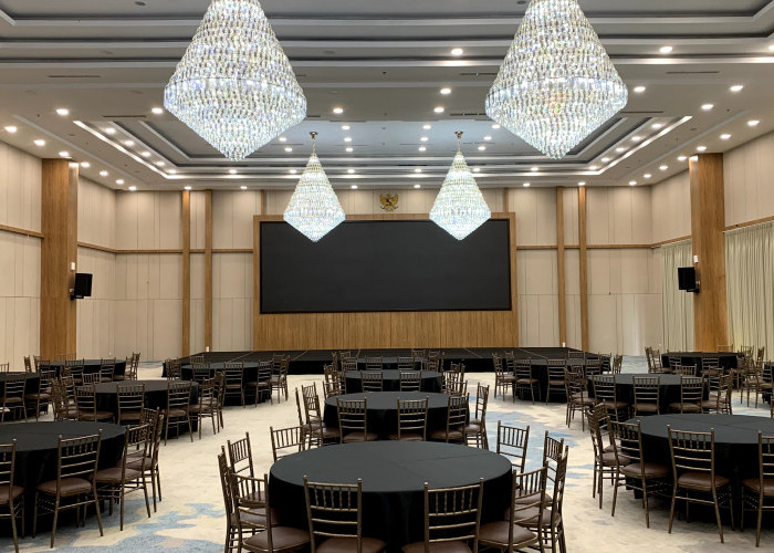 Hanya 20 Jutaan, MYZE Hotel Sumenep by Artotel Hadirkan Kemewahan Ballroom untuk Event Impian