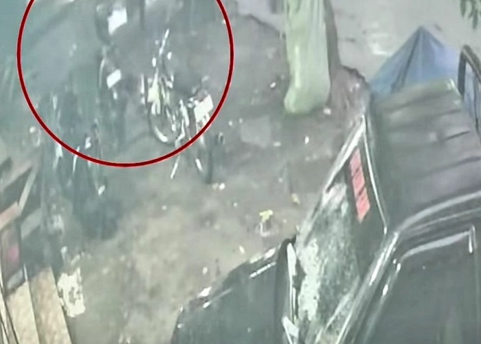 Maling Bersarung Gondol Beat di Warkop Jalan Pogot Surabaya