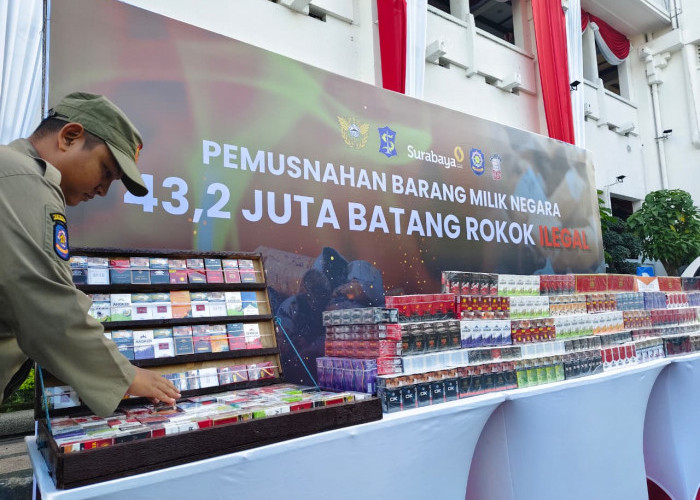 Pemkot Surabaya Bersama Bea Cukai Musnahkan 43,2 Juta Batang Rokok Ilegal