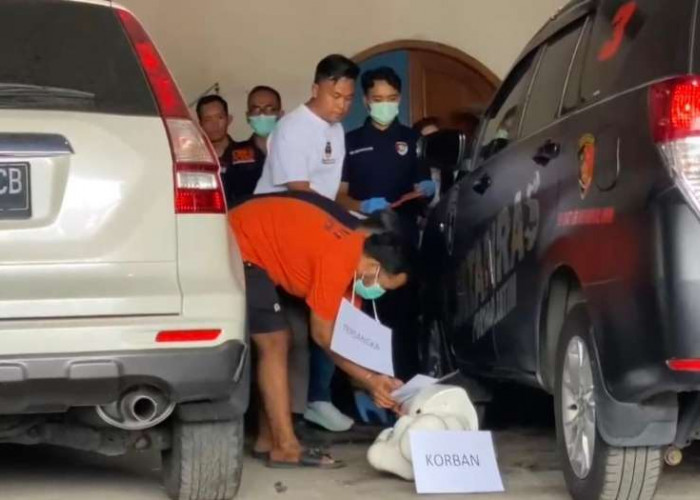 Polda Jatim Rekonstruksi Pembunuhan Janda di Gempol, Keluarga Korban Minta Hukuman Mati