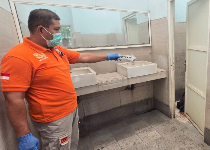 Mayat di Toilet Taman Bungkul Tak Ditemukan Kekerasan, Polisi Menduga Korban Meninggal Akibat Sakit