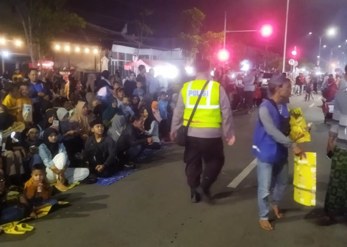 Polsek Kota Bersama Anggota Polres Bojonegoro Amankan Perayaan Imlek dan Cap Go Meh