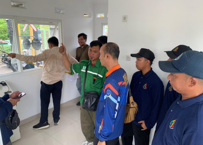 Dua Palang Pintu Perlintasan KA Terpasang di Pasuruan