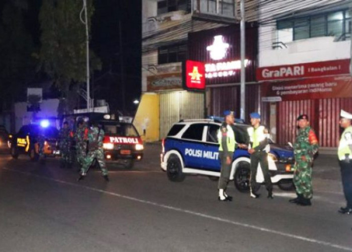 Jaga Kondusifitas Ramadan, Patroli On The Road Polres Bangkalan Libatkan  Tim Gabungan Tiga Pilar