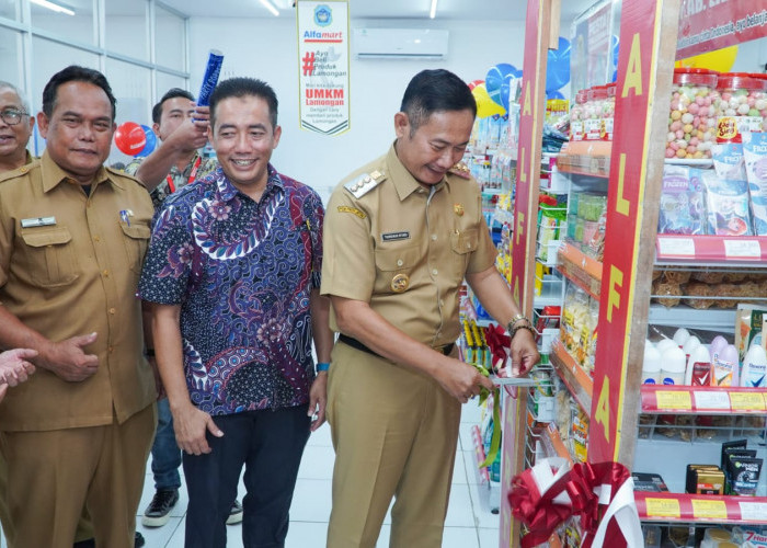 Pak Yes Launching 10 Produk UMKM Lamongan di Ritel Modern