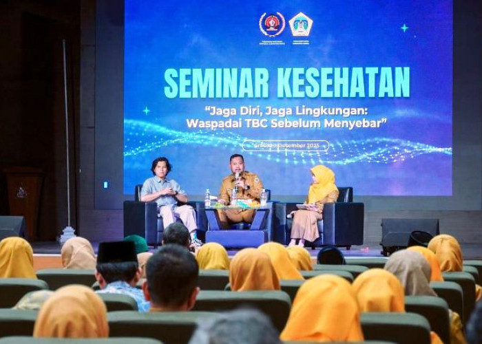 Gelar Seminar Kesehatan dengan PWI, Dinkes Gresik Ingatkan Pesantren Waspada TBC