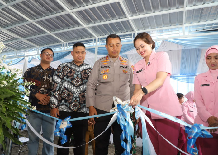 SPPG II Polres Kediri Polsek Plosoklaten Resmi Beroperasi, Layani MBG Ribuan Pelajar