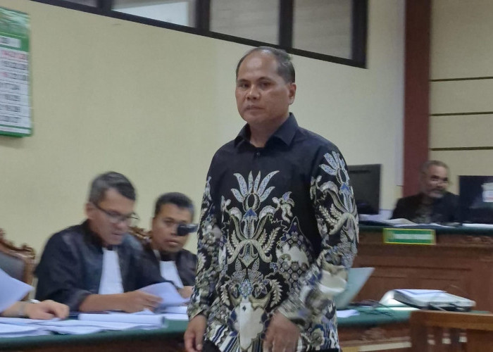 Sidang Ke-3 Kasus Maidi Madiun Cs (3):  Sumarno Mengaku Tidak Pernah Serahkan Uang CSR PT Berkah Pada Maidi