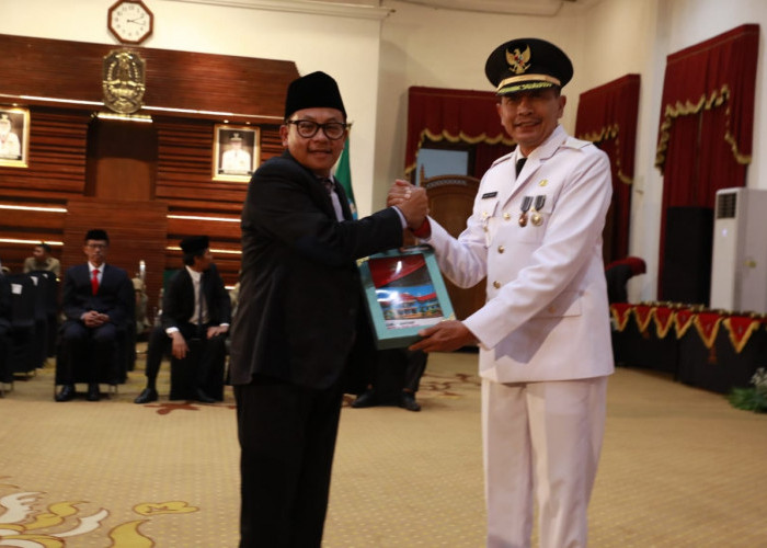 Wahyu Hidayat Jabat PJ Wali Kota Malang, Gubernur Khofifah Dorong Pengembangan Ekraf