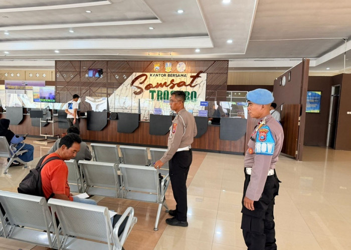 Polresta Sidoarjo Intensifkan Patroli Cegah Praktik Calo di Kantor Samsat