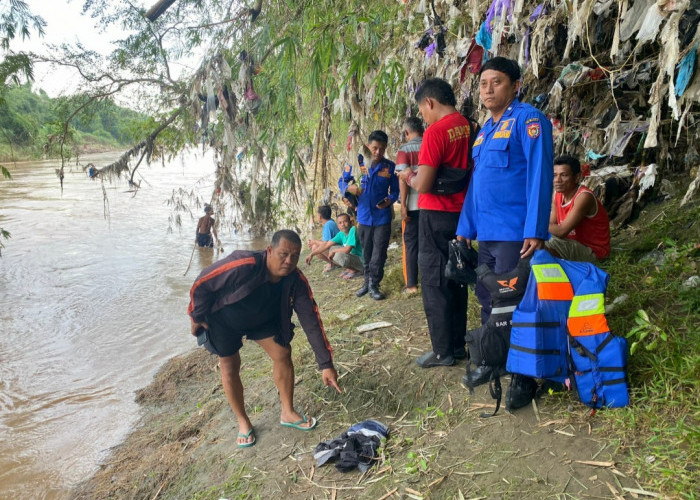 Mandi di Bengawan Madiun, Pemuda Ngawi Hilang Terseret Arus 