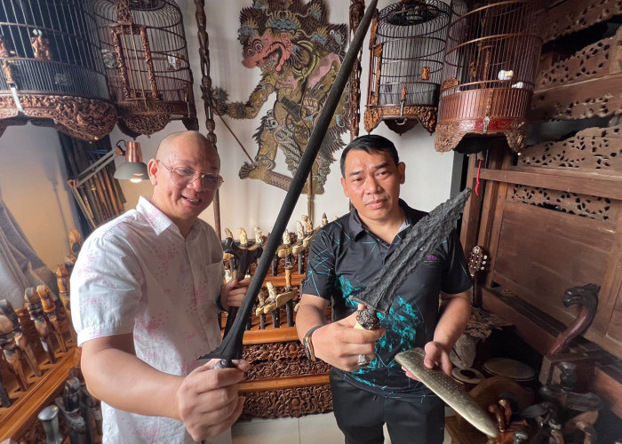 Dari Kolektor Jadi Pelestari: Rivo Cahyono Angkat Keris sebagai Simbol Budaya dan Investasi Berharga