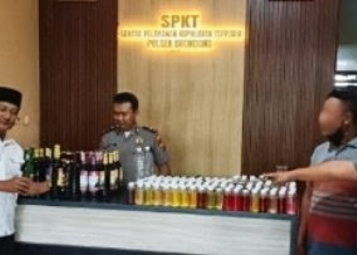 Langgar Perda 16/2019, Penjual Miras di Brondong Lamongan Diamankan Polisi