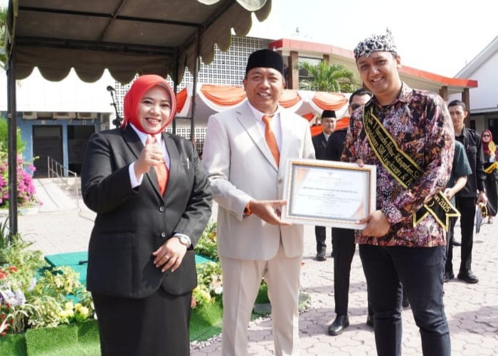 Bupati Situbondo Ajak Pemuda Mulai Perubahan dari Tempat Tidur, Kutip Lagu Oasis