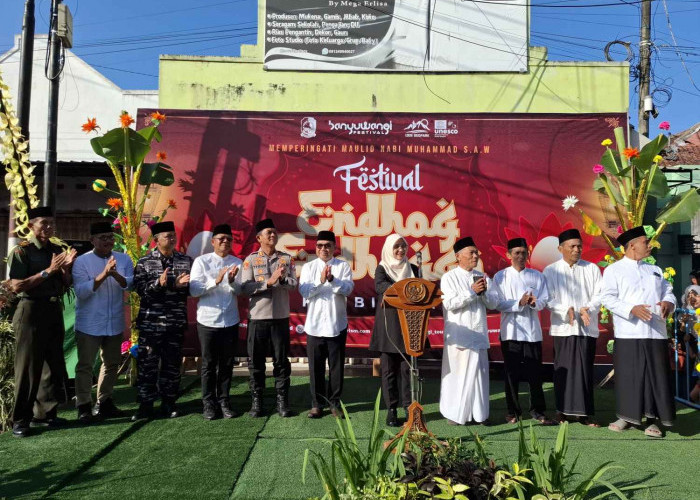 Wakapolresta Banyuwangi Hadiri Festival Endog Bersama Forkopimda di Desa Kembiritan Genteng