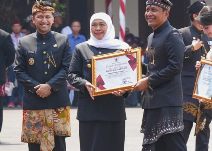 Bupati Bojonegoro Raih Penghargaan Pembina Siskamling Terbaik Tingkat Jatim