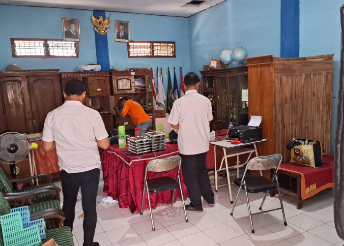 SDN Simbaringin Mojokerto Dibobol Maling Jelang Ujian, Terpaksa Cari Laptop Pinjaman