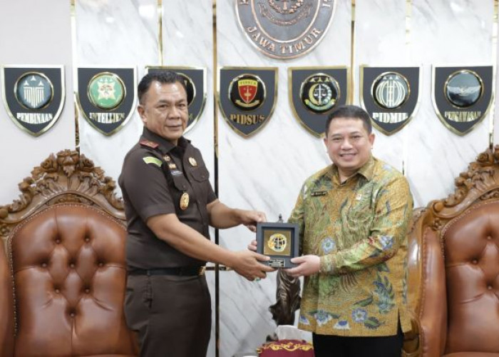 Perkuat Sinergi, Kakanwil BPN Jatim Kunjungi Kejati untuk Kawal Percepatan Program Strategis Nasional