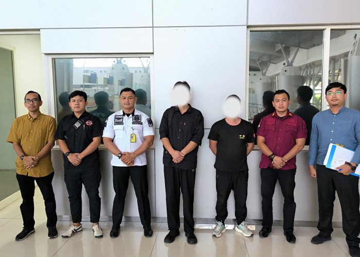 Langgar aturan Keimigrasian, 2 WN China kembali dideportasi Imigrasi Tanjung Perak