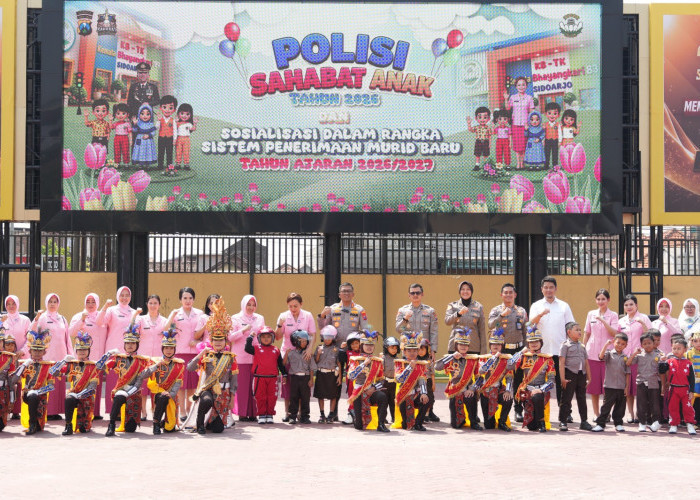 Polresta Sidoarjo Kenalkan Tugas Polisi Melalui Program Polisi Sahabat Anak