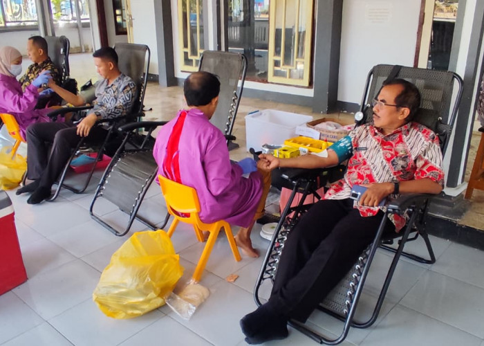 Setitik Darah Karyawan Indomaret, Harapan Hidup Bagi Sesama di Jember
