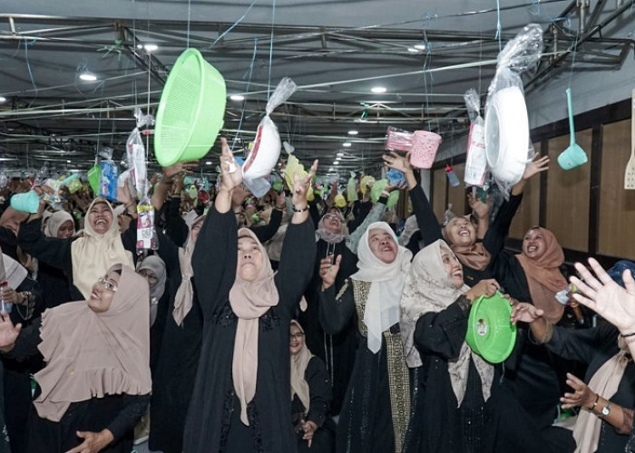  Tradisi Brayakan Warnai Maulid Nabi di Surabaya, 2.233 Barang Dibagikan kepada Kader PKK