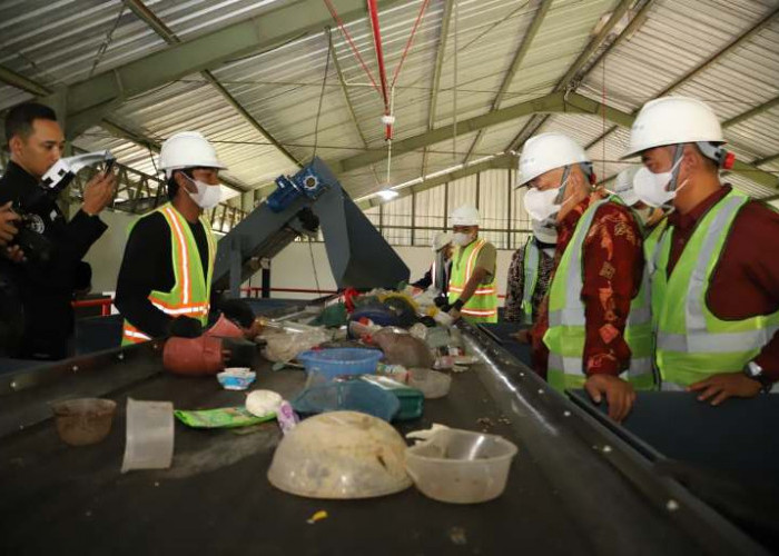 Bupati Malang Sanusi Ajak Warga Jaga Kebersihan Lingkungan Lewat Program ASRI