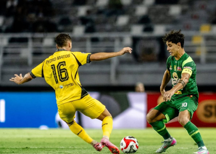 Kejeniusan Eduardo Perez, Persebaya Putus Rekor Tak Pernah Menang Lawan Semen Padang