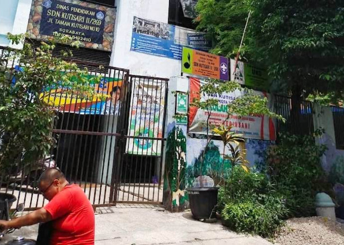 Satu Guru Mengajar 50 Murid, Wali Murid SDN Kutisari II Keluhkan Kualitas Pendidikan