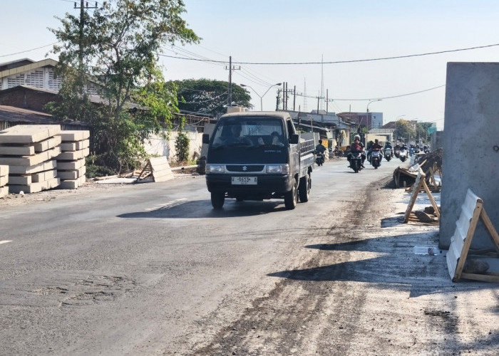 Proyek Gorong-gorong Tanjungsari Picu Kemacetan, Kesehatan Warga Terganggu