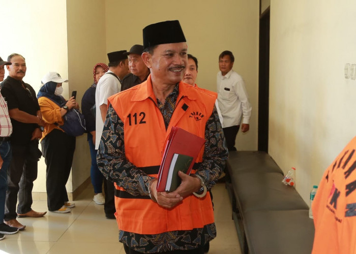 Terdakwa Wali Kota Madiun Nonaktif Maidi: CSR untuk Atasi Darurat Lingkungan