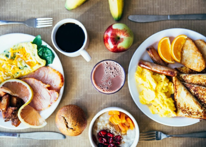 5 Menu Sahur Praktis untuk Pekerja agar Tetap Bertenaga Sepanjang Hari