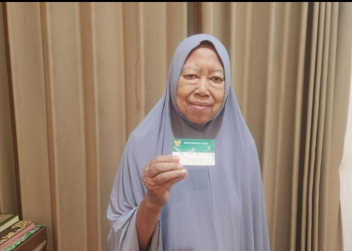 Semangat Wiwik Jalani Pemulihan Pascastroke dengan Layanan JKN