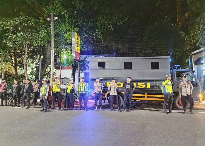 Polres Kediri Kota Gelar Apel dan Patroli Gabungan Tengah Malam, Wujud Siaga Jaga Kamtibmas