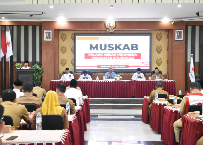 Mbak Una Pimpin PMI Situbondo, Mas Rio Minta Fokus Program Kemanusiaan Naik Kelas