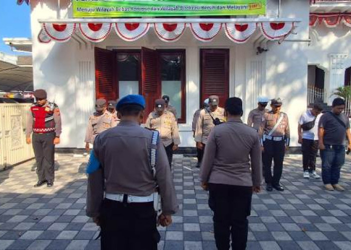 Polsek Sawahan Gelar Apel Pengamanan Sidang di PN Surabaya, Jamin Kelancaran Proses Hukum