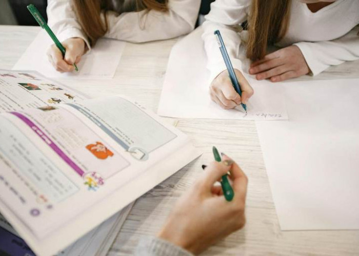 Anak Masih Terbawa Suasana Liburan, Ini Tips Kembalikan Semangat Belajar