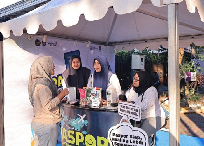 Imigrasi Tanjung Perak Gelar Paspor Minggu Ceria (Pasporia) di Car Free Day Darmo Surabaya