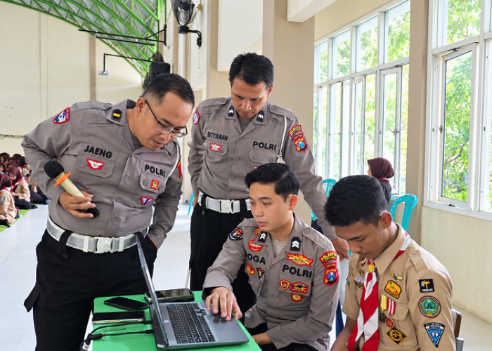 Polresta Sidoarjo Edukasi AI kepada Pelajar, Dorong Literasi Digital yang Bijak