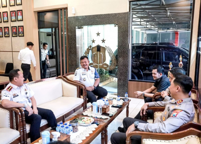 Jalin Keakraban, Kalapas Jember Wahyu Susetyo Sapa Kapolres: Bangun Semangat Kolaborasi dan Perkuat Sinergi