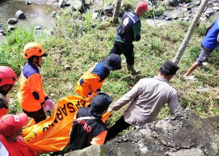 Korban Lakalantas Hanyut di Sungai Pujon Berhasil Ditemukan Tim Gabungan