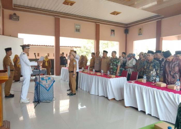 Desa Putatkumpul Lamongan Cetak Sejarah, Pelantikan Kasun Sesuai PP Baru